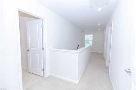 14 Waterfowl Cove Hampton, VA 23666