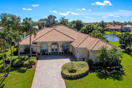 5274 SE Lost Lake Way Hobe Sound, FL 33455