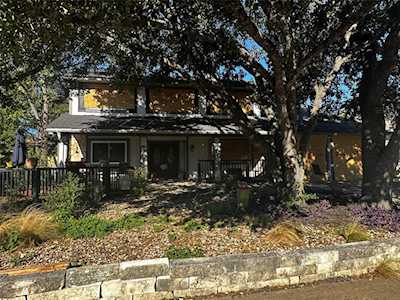 6100 Smith Oak TRL Austin, TX 78749