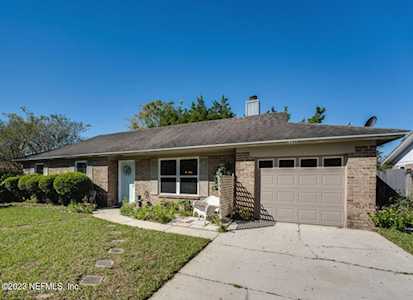 6348 Faulkner DR Jacksonville, FL 32244