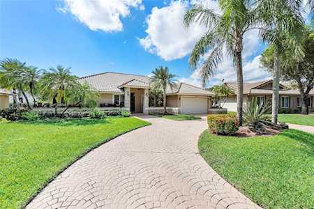 5074 NW 86th Way Coral Springs, FL 33067
