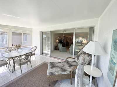 1050 Citrus Way #202 Delray Beach, FL 33445