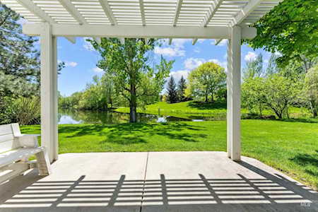1483 S Blue Jay Pl. Eagle, ID 83616-6335