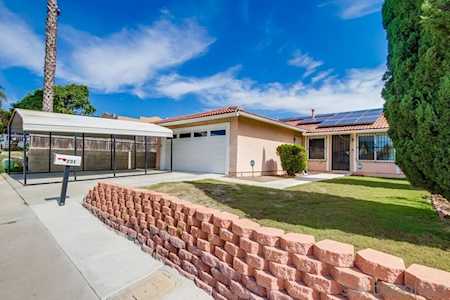 231 Treewood Street San Diego, CA 92114