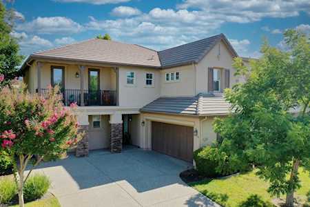 1768 Langholm Way Folsom, CA 95630