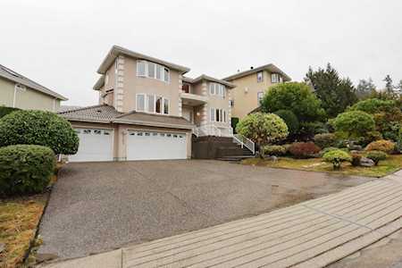 3083 Waddington Place Coquitlam, BC V3E 2Y9