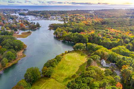 51 River Locks Rd Kennebunk, ME 04043