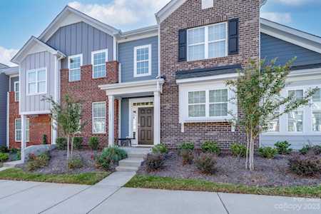 1019 Beatty Woods Dr Belmont, NC 28012