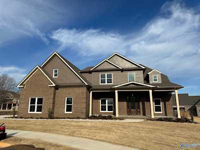 22885 Gunner Circle Athens, AL 35613