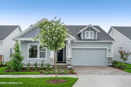5302 Piney Woods WAY Jacksonville, FL 32224