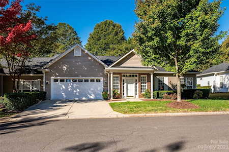 9020 Duckhorn Dr Charlotte, NC 28277