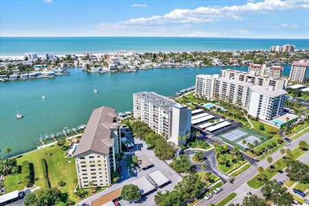 660 Island WAY #502 Clearwater, FL 33767