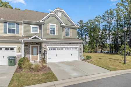 1811 Whelp Way Chesapeake, VA 23323