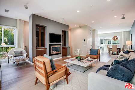 310 Washington Blvd #401 Marina Del Rey, CA 90292