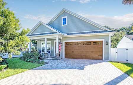 810 Hackett Ct Mount Dora, FL 32757