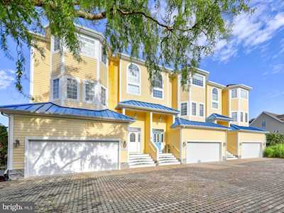 410 14th St #B Ocean City, MD 21842