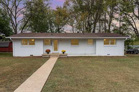 126 SE Forrest Ln Chapel Hill, TN 37034