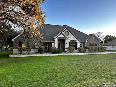 547 Solms Frst New Braunfels, TX 78132