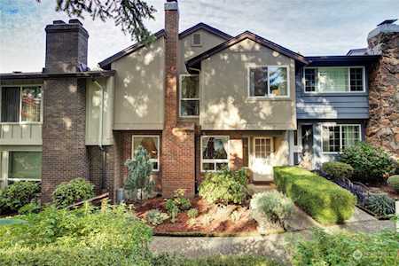 1035 156th Ave NE #34 Bellevue, WA 98007