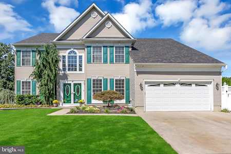 13 Forest View Dr Bayville, NJ 08721