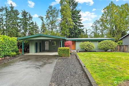 18227 73rd Ave W Edmonds, WA 98026