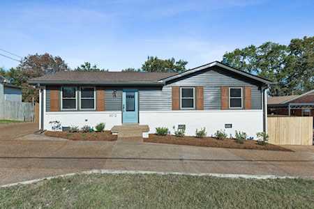 3012 Sunnyview Dr Nashville, TN 37218