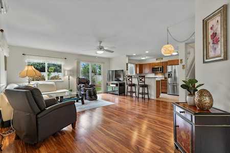 233 Lau Oliwa Loop #43 Wailuku, HI 96793