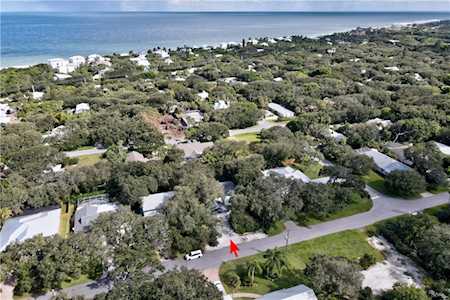 9530 Frangipani Dr Vero Beach, FL 32963
