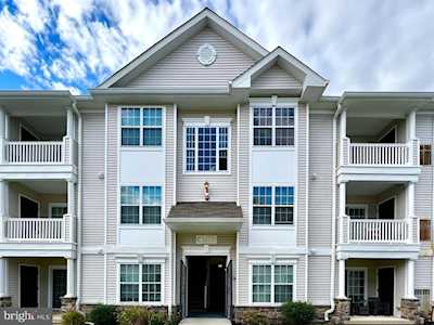 141 Lionheart Ln West Deptford, NJ 08086