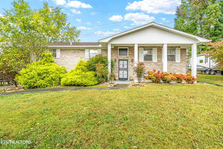 4605 Zirkle Dr Knoxville, TN 37918