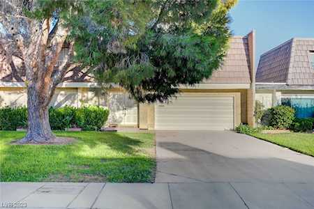 3518 Blackstone St Las Vegas, NV 89121
