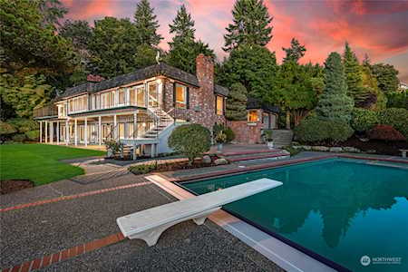 6007 91st Place SW Mukilteo, WA 98275