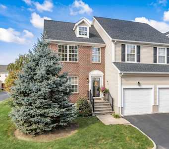 2653 Sawmill Reserve Drive Powell, OH 43065