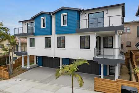 211 Chinquapin Avenue Carlsbad, CA 92008