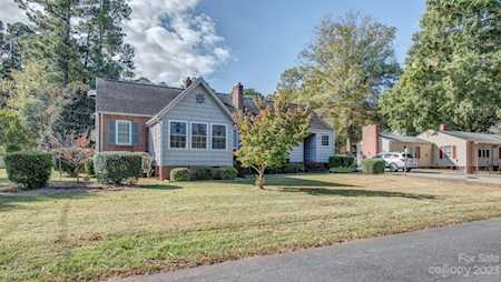 112 Oak Trl Belmont, NC 28012