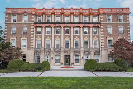 16 Balmoral Street #403 Andover, MA 01810