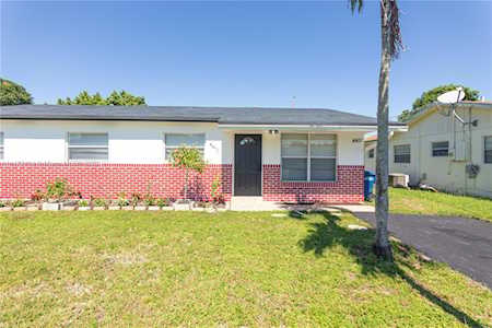 4411 NW 61st St North Lauderdale, FL 33319