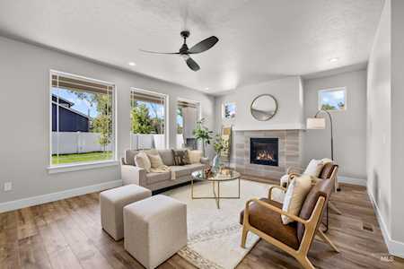 10172 W Shields Ave Boise, ID 83714