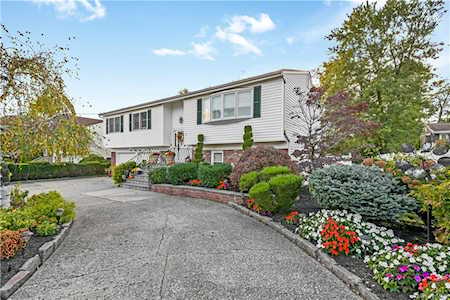 938 Hartsdale Rd White Plains, NY 10607