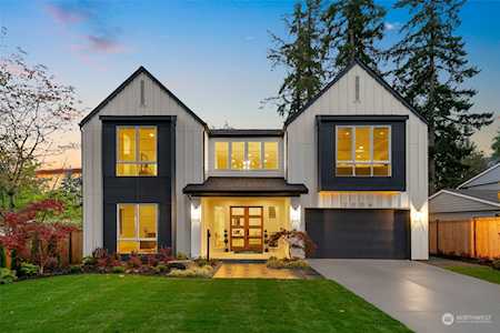 2004 154th Ave SE Bellevue, WA 98007