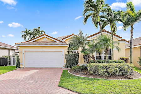9619 Orchid Grove Trail Boynton Beach, FL 33437