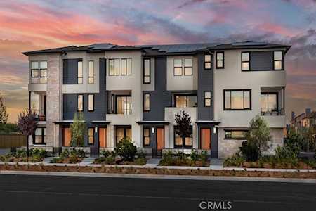 2941 W. Lincoln Ave. Unit 2 Anaheim, CA 92801