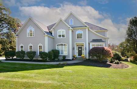 11 Cortland Way Grafton, MA 01519