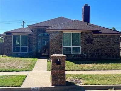 801 Lake Bluff Drive Flower Mound, TX 75028
