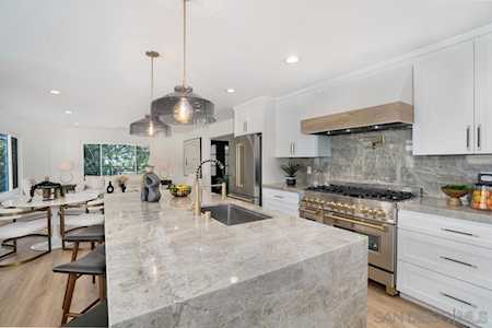 3130 Goldfinch St. San Diego, CA 92103