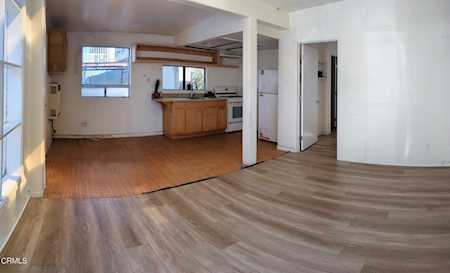 324 Cahuenga Dr Oxnard, CA 93035