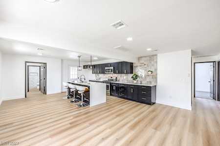 1704 Pacific St Las Vegas, NV 89104