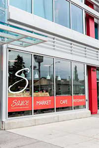2013 35 St SW Calgary, AB T3E 2X6