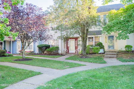 36 Balmoral Ct #5 Freehold, NJ 07728