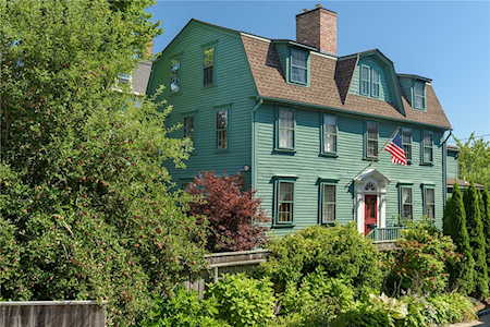 53 Washington St Newport, RI 02840